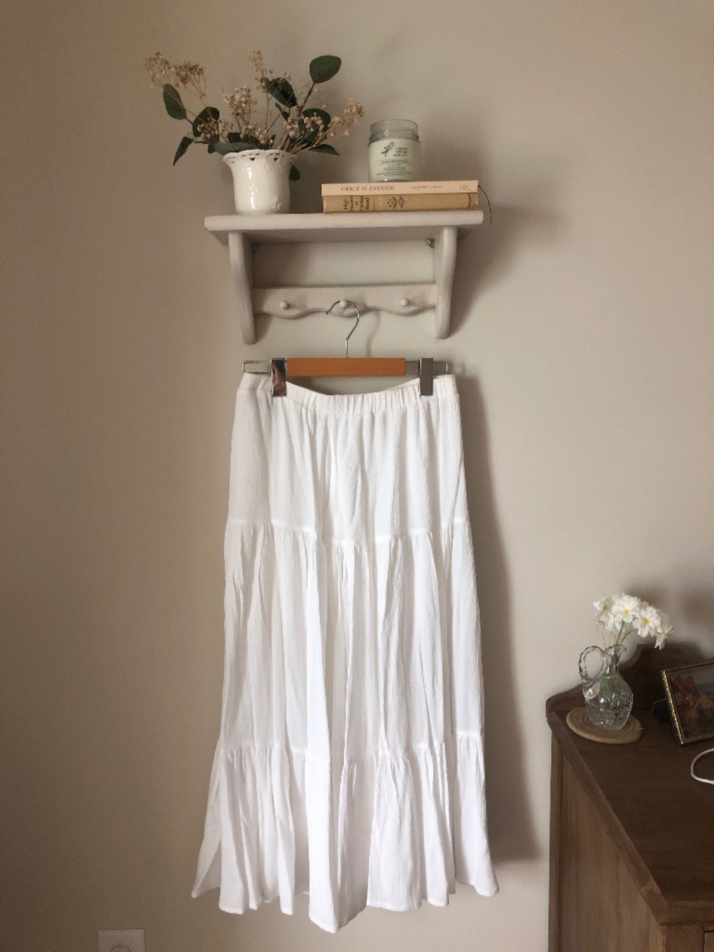 Stradivarius White Tiered Maxi Skirt - S